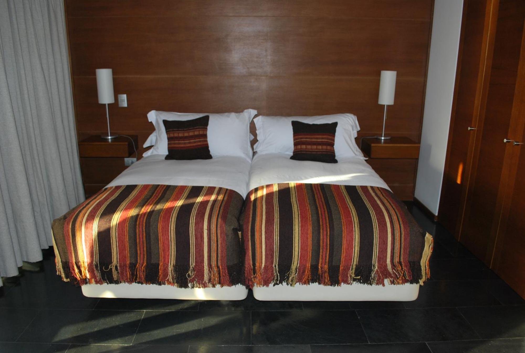 Hotel Playa Grande Suites Пукон Екстер'єр фото