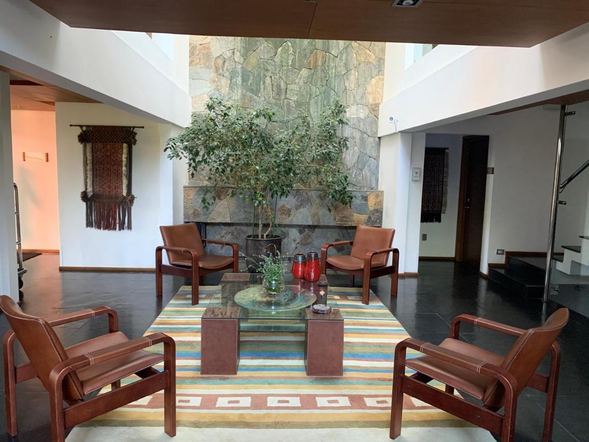 Hotel Playa Grande Suites Пукон Екстер'єр фото