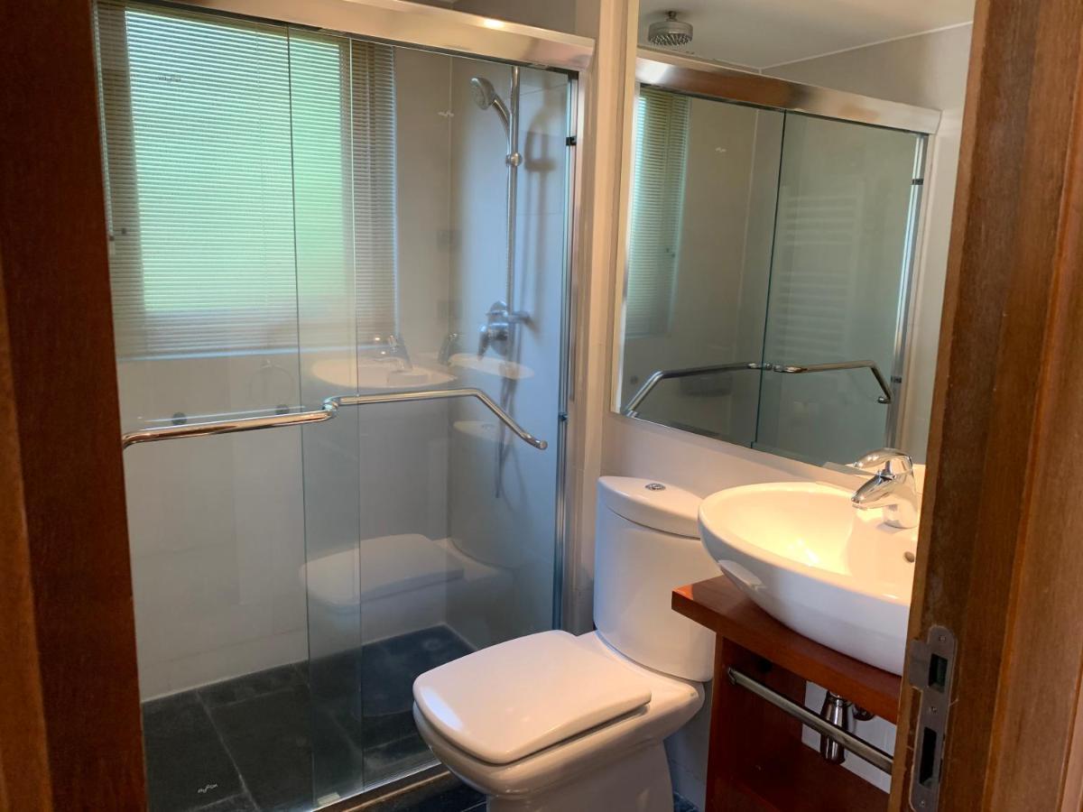 Hotel Playa Grande Suites Пукон Екстер'єр фото